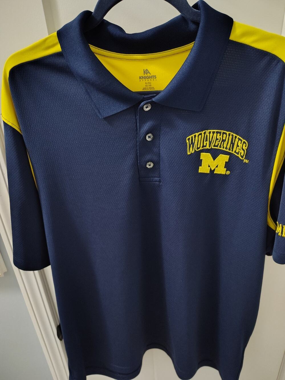 Knights Apparel Michigan Wolverines Polo Shirt Mens XL Blue Polyester